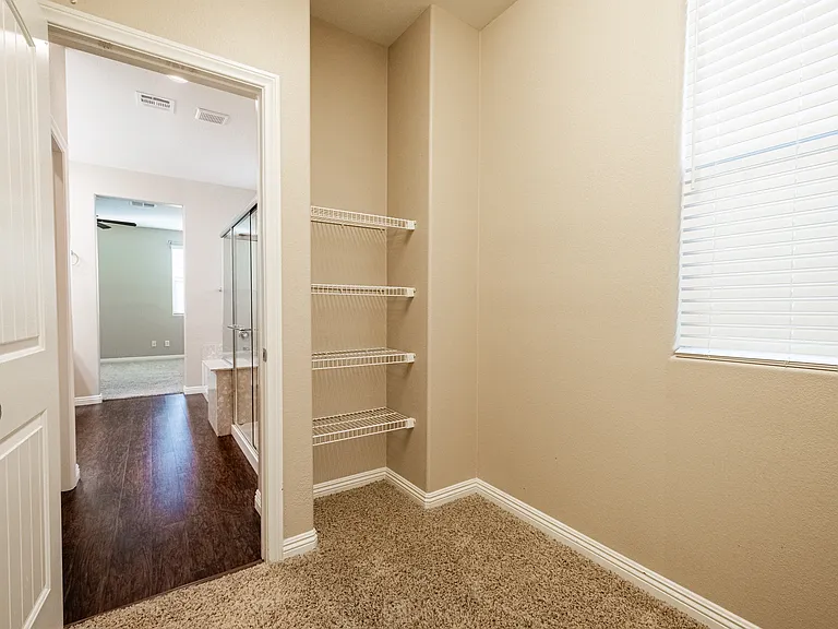 3196 Arco Ave — Photo 52