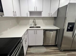 3850 Oaks Clubhouse Dr APT 106, Pompano Beach, FL 33069