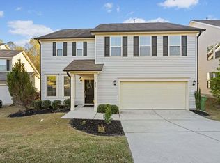 917 Stable Fern Dr, Fuquay Varina, NC 27526