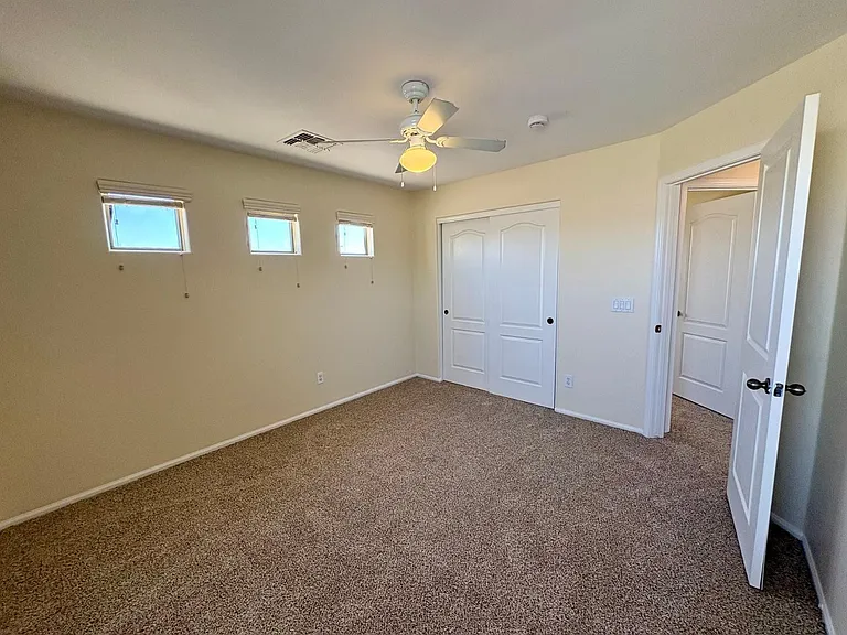 16126 W Meade Ln — Photo 31