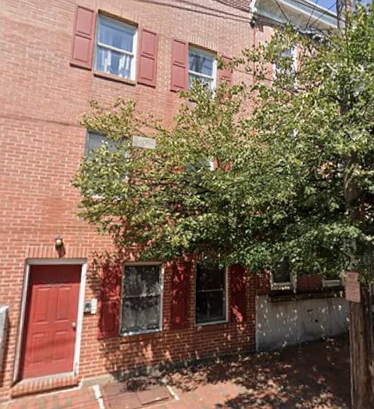 809 N Madison St #2 — Photo 1