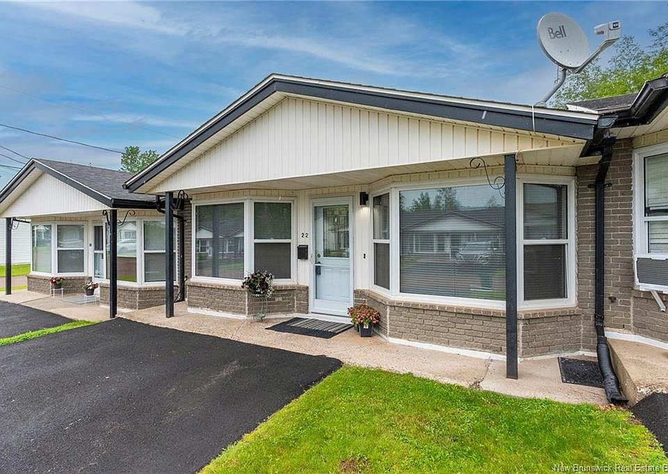 1st image of 435 Pine Glen Rd #22