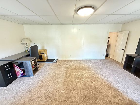 3rd image of 120 W Hazelwood Ave