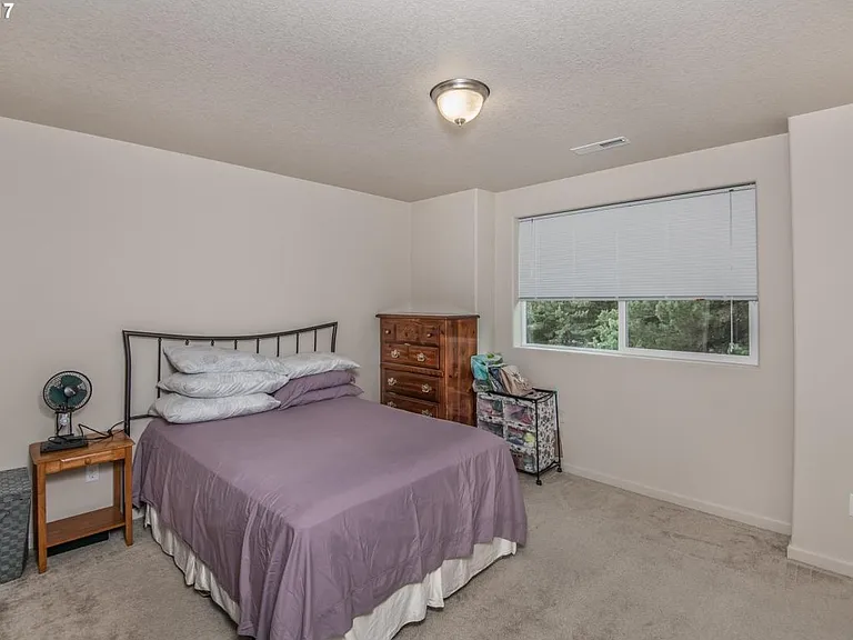 10539 NE Cedar Falls Loop — Photo 6