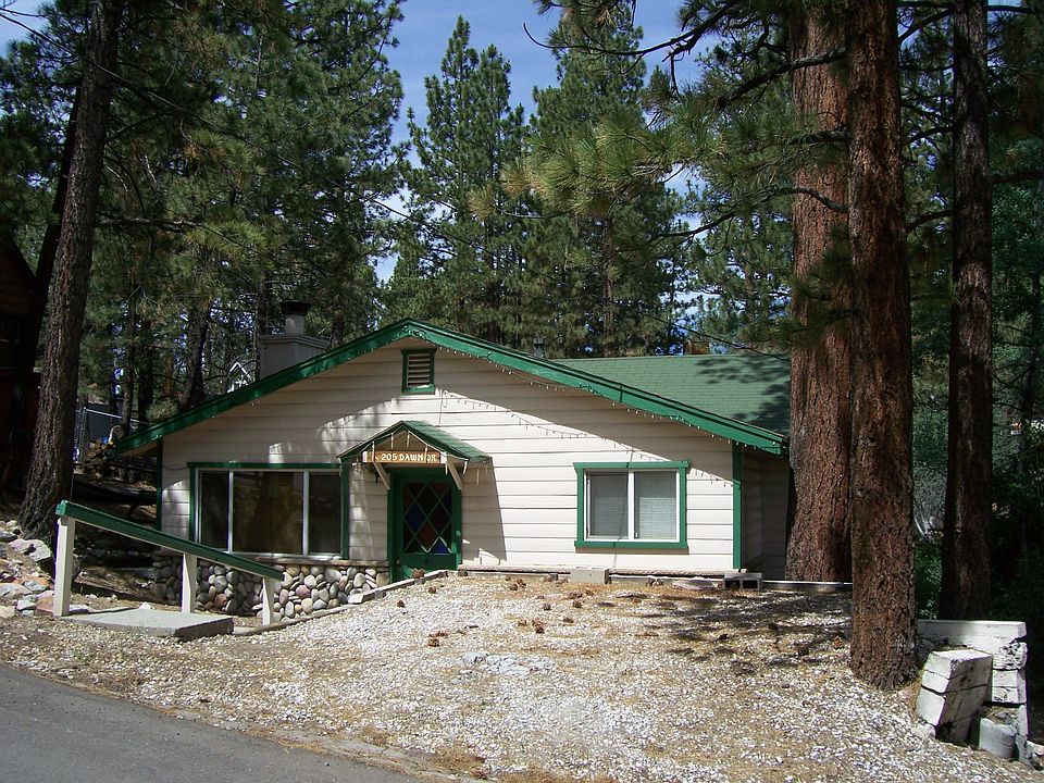 1st image of 205 S Dawn Dr