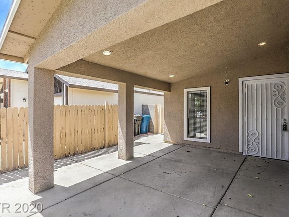 4th image of 127 N Christy Ln