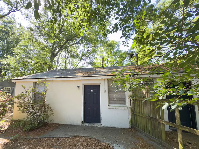 2181 Eleanor Dr — Photo 15