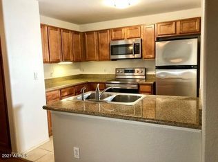 5302 E Van Buren St UNIT 1041, Phoenix, AZ 85008