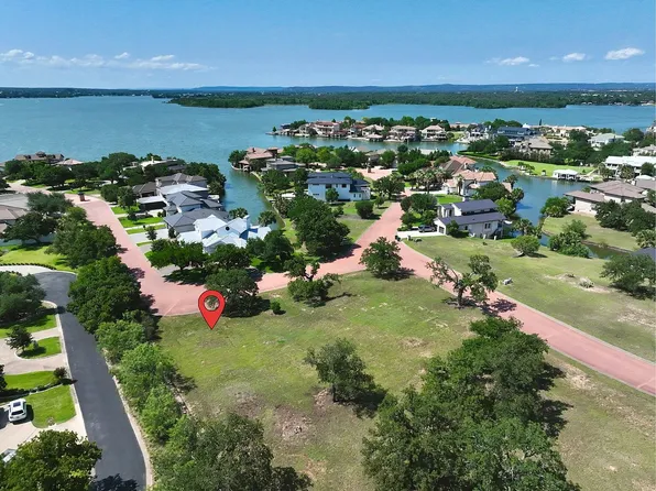 49 Applehead Island Dr., Horseshoe Bay, TX 78657