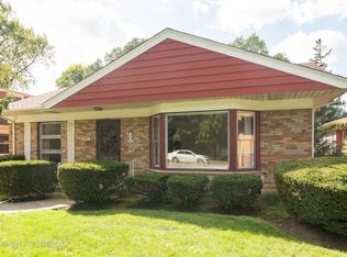 1438 Potter Rd, Park Ridge, IL 60068