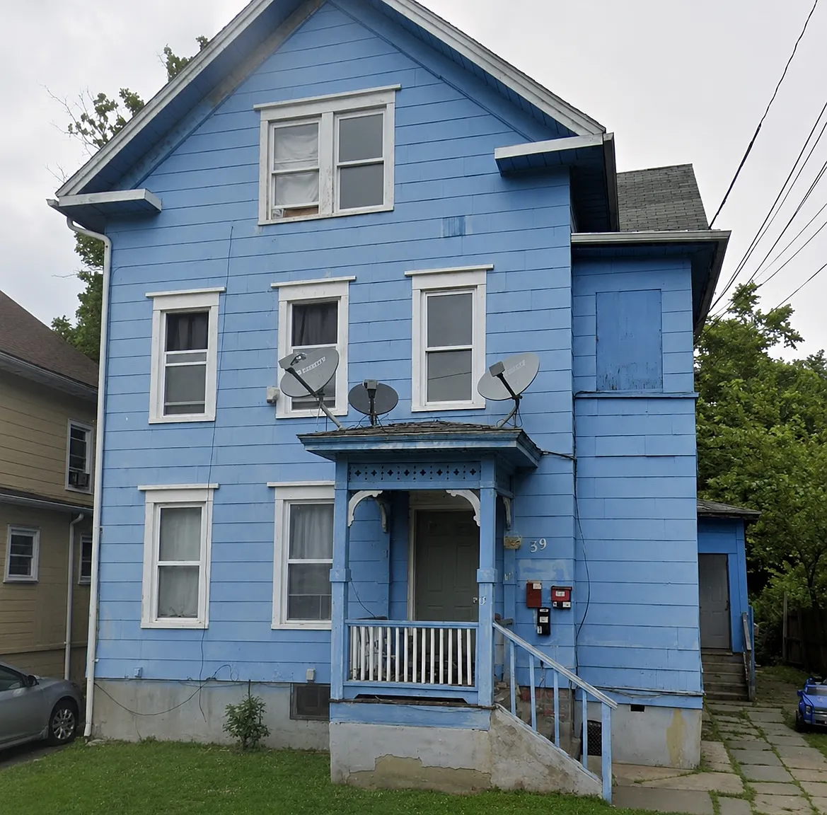 2 bed, 1000 sqft, $1,600 — Photo 1