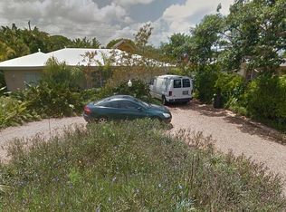 1318 Hilltop Dr, Naples, FL 34103