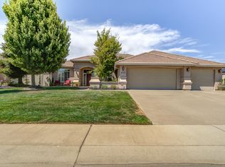 850 Coggins St, Redding, CA 96003