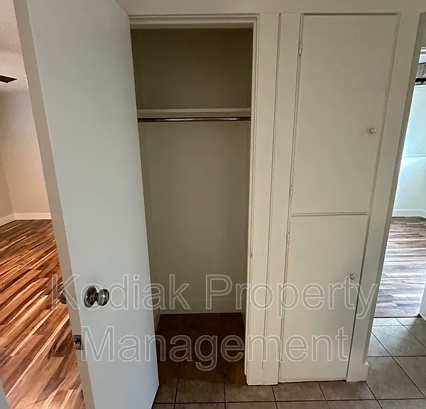 1525 N Marilyn Dr #K — Photo 13