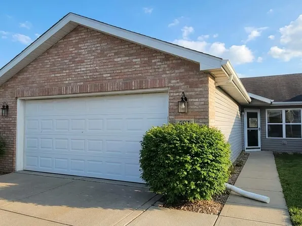 691 W 77th Ave, Merrillville, IN 46410