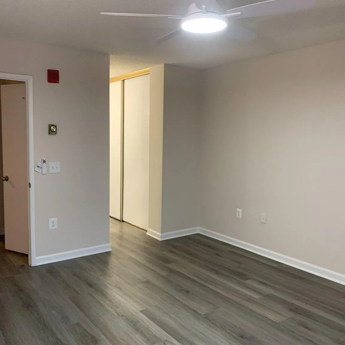 2 bed, 2.0 bath, 1157 sqft, $2,500 — Photo 2
