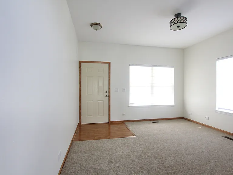 2816 Cedar Glade Dr — Photo 3