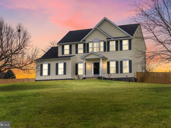 38 Special Orders Ct, Harpers Ferry, WV 25425