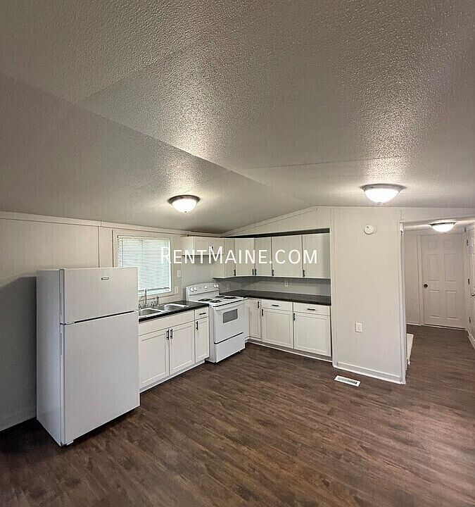 1st image of 54 Pond Rd