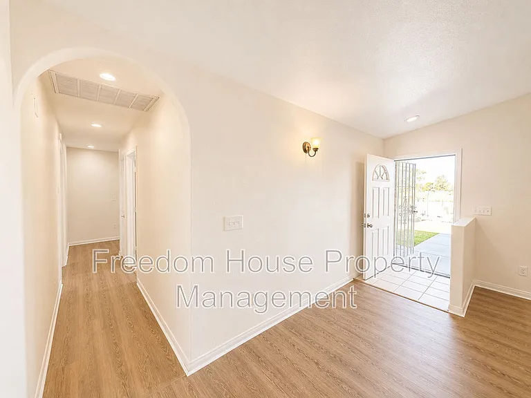 3066 Mount Charleston Dr — Photo 22