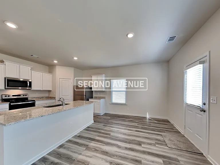 267 Limestone Cir — Photo 5