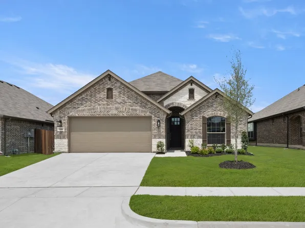 806 Misty Ln, Cleburne, TX 76033
