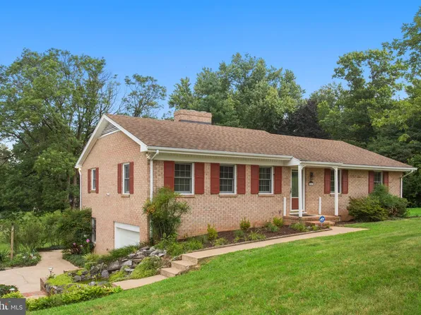 206 Belmont Dr, Harrisonburg, VA 22801