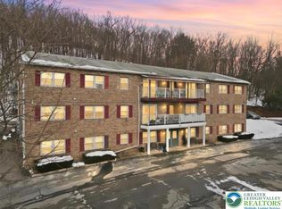146 Oak Dr, Lehighton, PA 18235