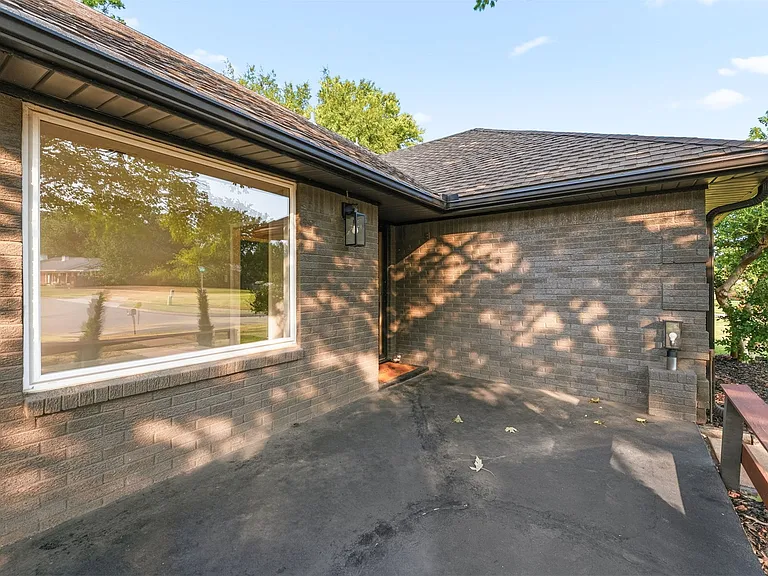 6655 S 67th East Ave — Photo 11