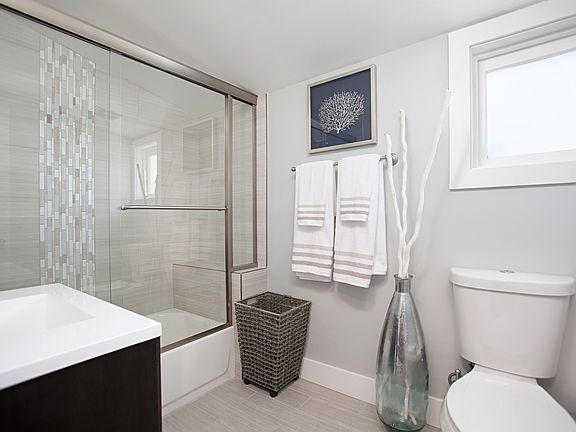 3rd image of 2984 E St #C