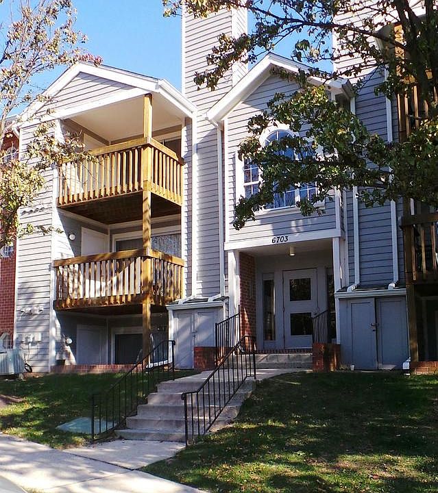 Exterior (Front)