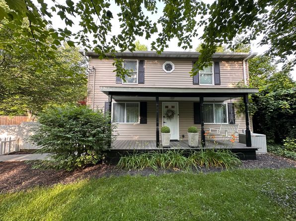 28 Benson Dr