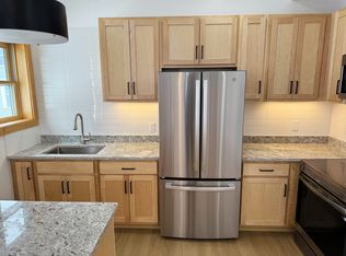 24 Grant St #1, Burlington, VT 05401
