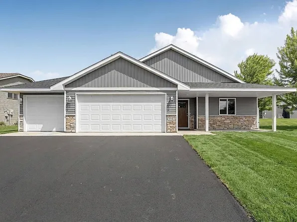 910 13th Ave NE, Saint Joseph, MN 56374