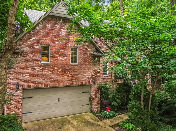 2265 E Revere Pl, Fayetteville, AR 72701