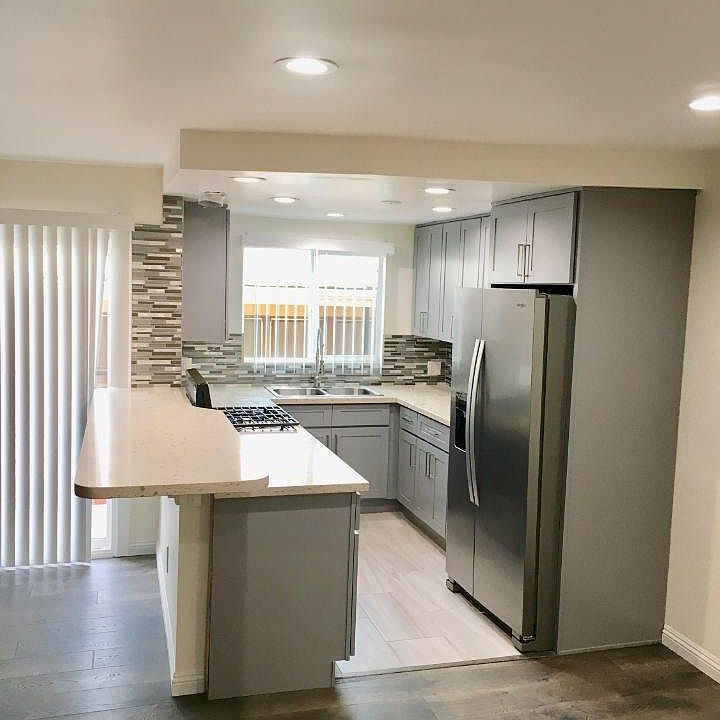 2nd image of 7538 Norton Ave APT 8