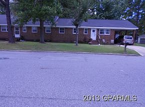 2nd image of 2520 Forbes Ave