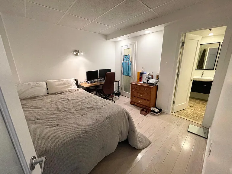728 Market St #605 — Photo 22