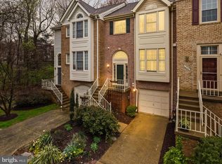 1356 Heritage Oak Way, Reston, VA 20194