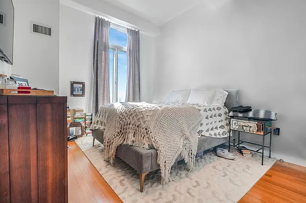 Rented by Aska Wada, Inc | media 4