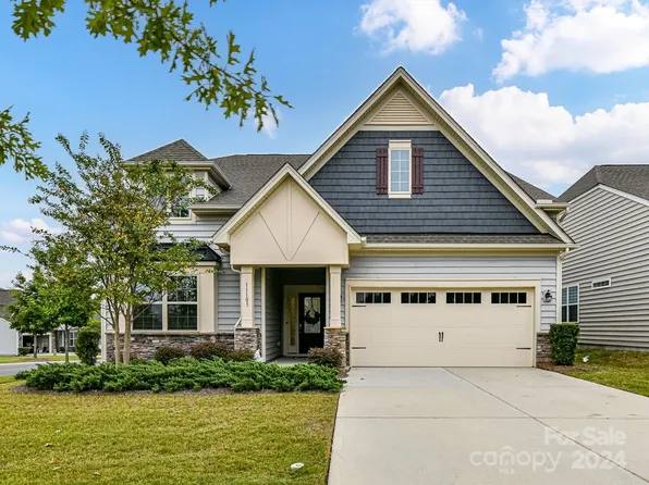 11103 Wrigley Mansion Dr, Charlotte, NC 28273