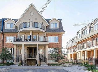 2420 Baronwood Dr #34-04, Oakville, ON L6M 0X6