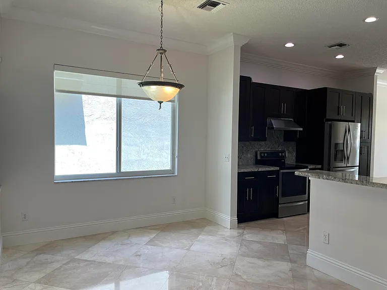 7684 Doubleton Dr — Photo 16