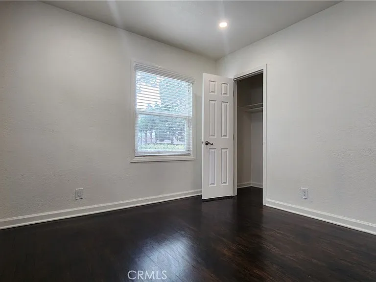 15709 Devonshire St — Photo 21