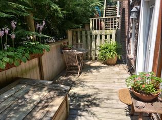 46 Fernwood Park Ave, Toronto, ON