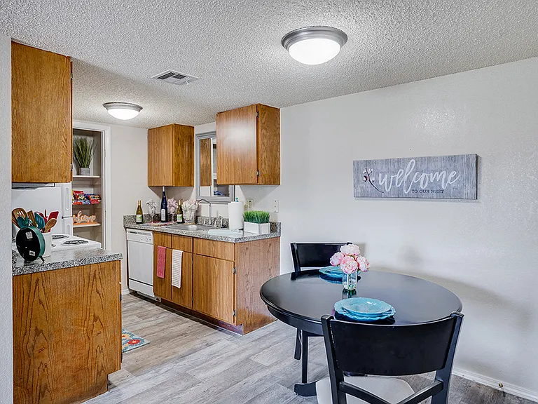 Two Bedroom A - 2 Bed / 2 Bath - 950 Sq.Ft.
