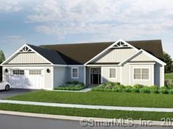 85 Oakwood Circle, Plainville, CT 06062