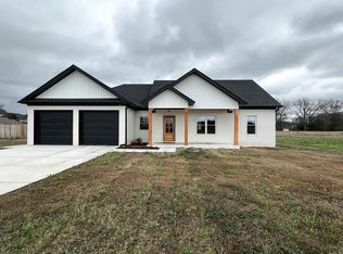 15 Sunny Dr, Morrilton, AR 72110