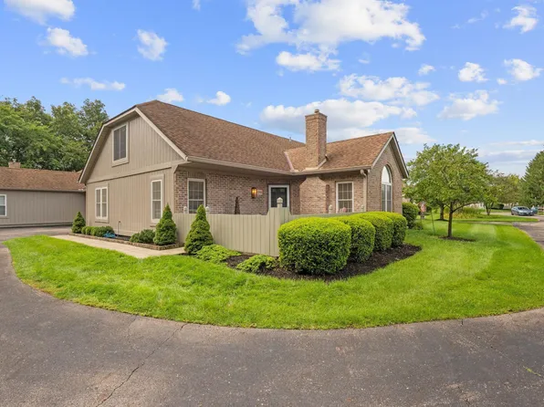 2348 Willowside Ln, Grove City, OH 43123