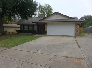 1202 Natches Dr, Arlington, TX 76014